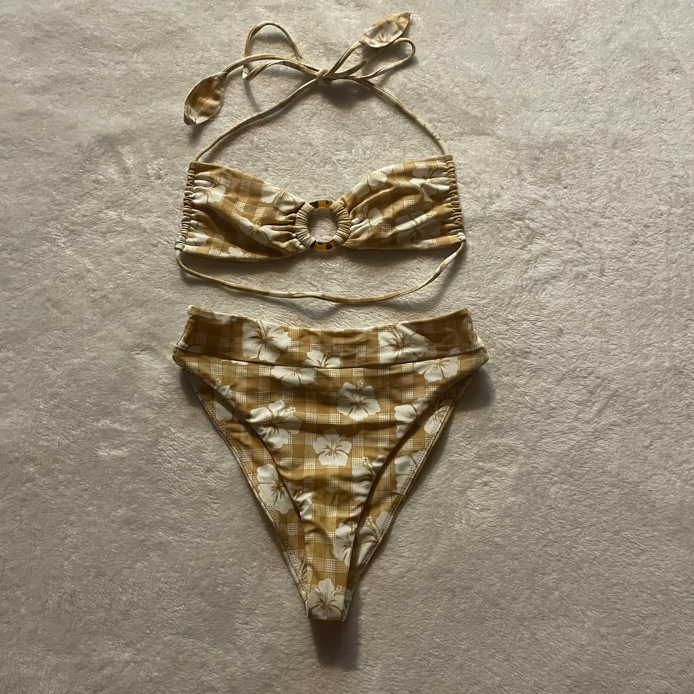 Benoa honey palaka set size petite kiki top size small duke bottoms